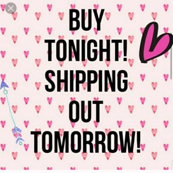 BUNDLE with ease 😇 - Picture 16 of 16